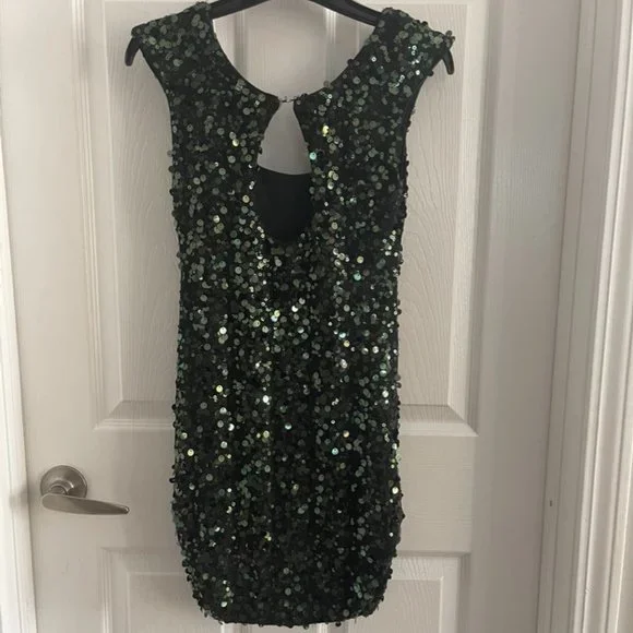 B. Darlin Black with Green Sequin Dress - Picture 2 of 6